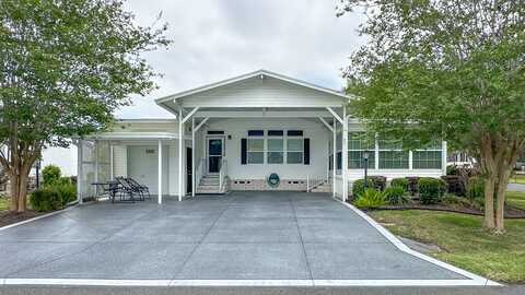 932 W Norman St, Lady Lake, FL 32159