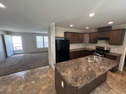 231 Kelly Court, Newport, MI 48166