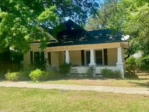 408 New York Ave W, Mccomb, MS 39648