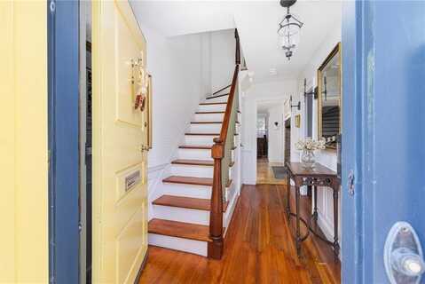 42 Second Street, Newport, RI 02840