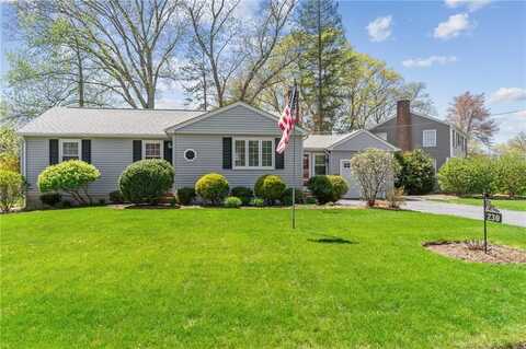 230 Negansett Ave, Warwick, RI 02888