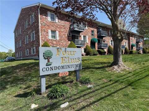 200 Manville Hill Road, Cumberland, RI 02864