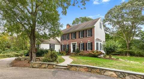 523 South Road, South Kingstown, RI 02879