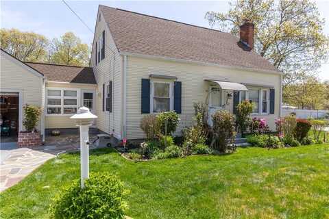 132 Bakers Creek Road, Warwick, RI 02886