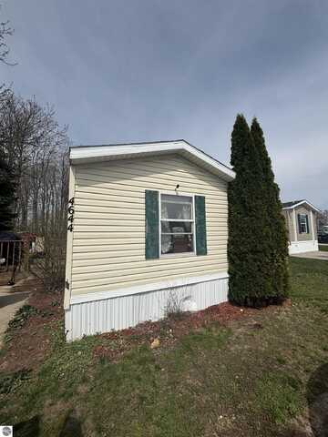 4644 Springcress Lane, Traverse City, MI 49685