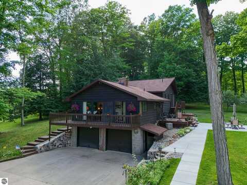 10704 E Old M-63, Luther, MI 49656