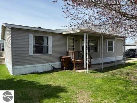 3001 Highlander Circle, Alma, MI 48801