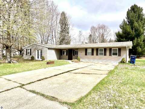 4784 1st Street, Barryton, MI 49305