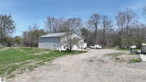 3200 N Union, Alma, MI 48801