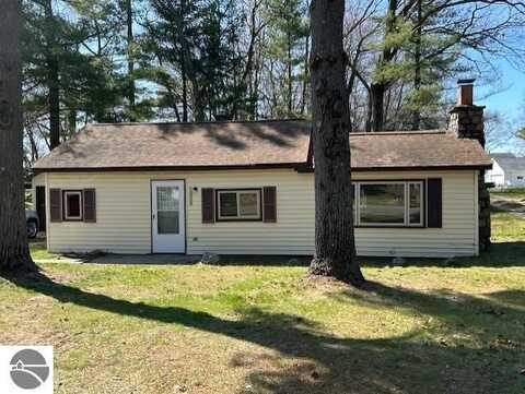 5066 E Michigan Avenue, Au Gres, MI 48703