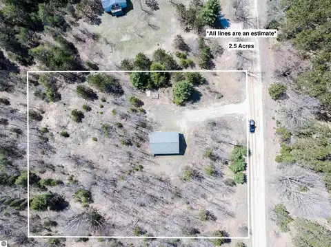 3775 W County Line Road, Buckley, MI 49620