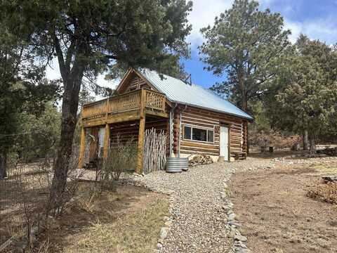 50 Echo Forest Road, Questa, NM 87556