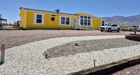 215 W 83rd Street, Safford, AZ 85546