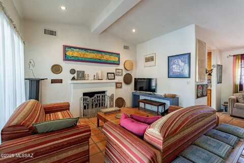 3801 E Calle Altar, Tucson, AZ 85716