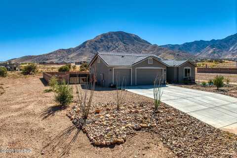 10100 S Vaquero Lane, Hereford, AZ 85615