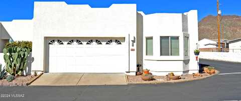 2816 S Full Moon Drive, Tucson, AZ 85713