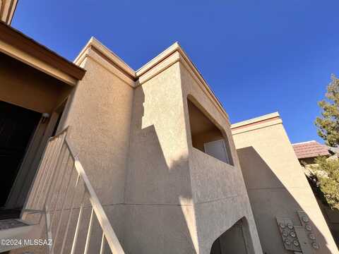 5500 N Valley View Road, Tucson, AZ 85718