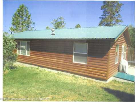 10 FOOTHILL BLVD, Alpine, WY 83128