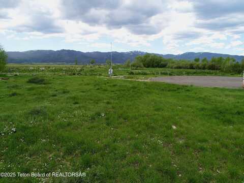 8082 CUTTHROAT Lane, Victor, ID 83455