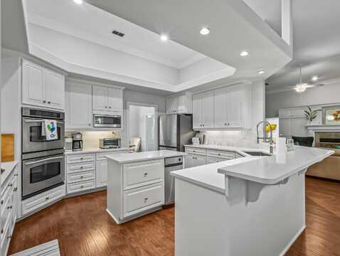 9699 Pebble Beach Way, Tallahassee, FL 32312