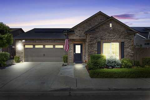 6086 E Fedora Avenue, Fresno, CA 93727