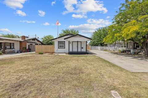 1118 Whitmore Street, Hanford, CA 93230