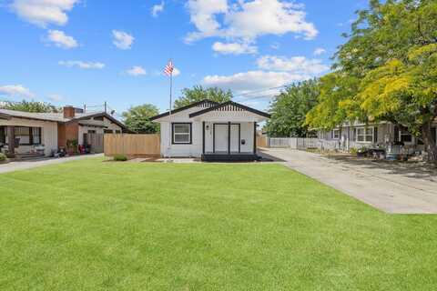 1118 Whitmore Street, Hanford, CA 93230