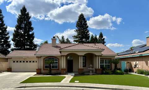 2831 S Sheridan Court, Visalia, CA 93292