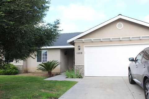 1009 S Elverta Street, Visalia, CA 93292