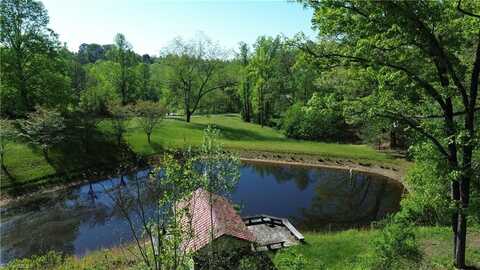 286 Golden Road, State Road, NC 28676