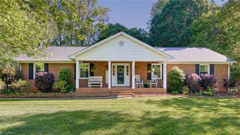 2325 Bluegrass Lane, Winston Salem, NC 27107