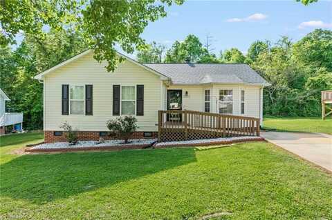 822 Central Court, High Point, NC 27260