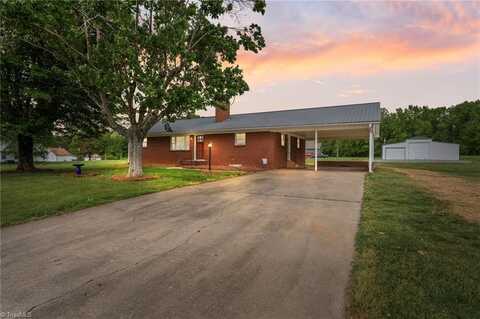 1738 Friendship Church Road, Lexington, NC 27295
