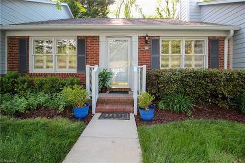 21 Park Village Lane, Greensboro, NC 27455