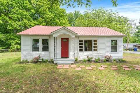 100 Hilton Street, Lexington, NC 27292