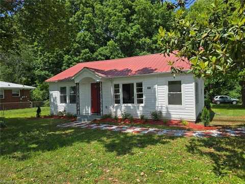 100 Hilton Street, Lexington, NC 27292
