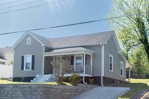 304 Broad Street, Mount Airy, NC 27030