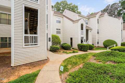 6001 Winterpointe Lane, Raleigh, NC 27606