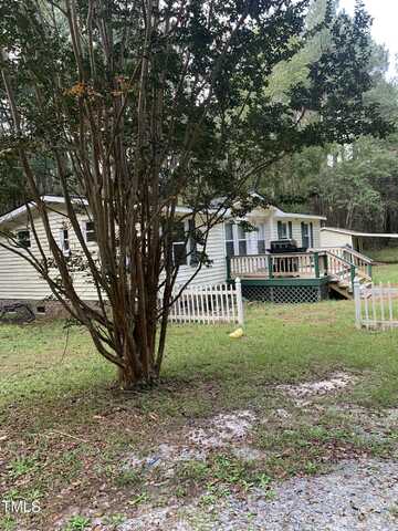 3280 Lake Bay Road, Vass, NC 28394