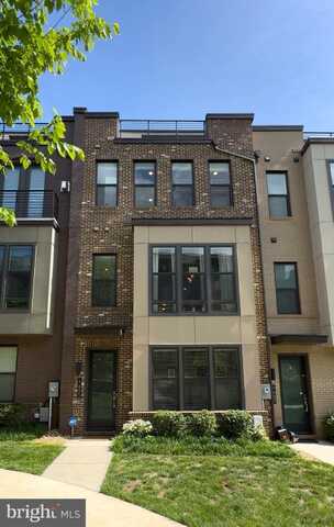 4605 QUINNS MILL WAY, CHANTILLY, VA 20151