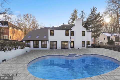 7332 OLD DOMINION DRIVE, MCLEAN, VA 22101