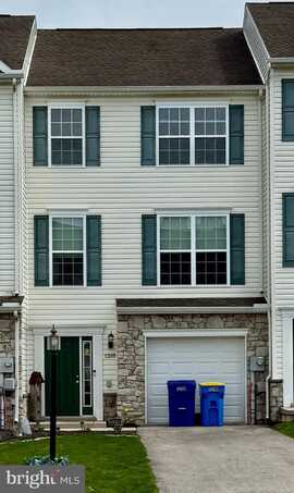 1218 KNOB RUN, YORK, PA 17408