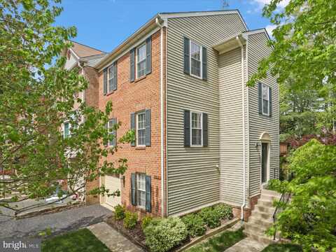 7816 SOLOMON SEAL DRIVE, SPRINGFIELD, VA 22152