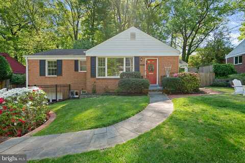 415 HILLMOOR DRIVE, SILVER SPRING, MD 20901