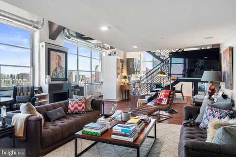 2200 ARCH STREET, PHILADELPHIA, PA 19103