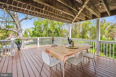 61 E LAKE DRIVE, ANNAPOLIS, MD 21403