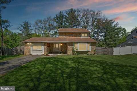 10900 NEW SALEM AVENUE, UPPER MARLBORO, MD 20774