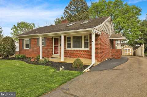 7 GLENWOOD, LANCASTER, PA 17602
