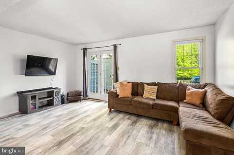 605 BERKSHIRE WAY, MARLTON, NJ 08053