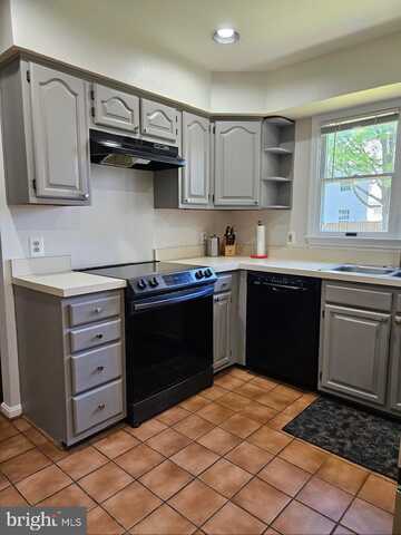 591 WINTERSPICE DRIVE, FREDERICK, MD 21703